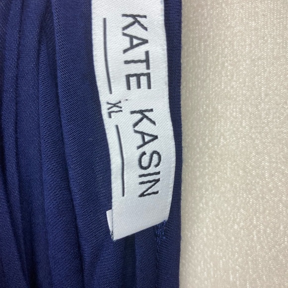 Navy Lace Trim Camisole - Picture 4 of 5